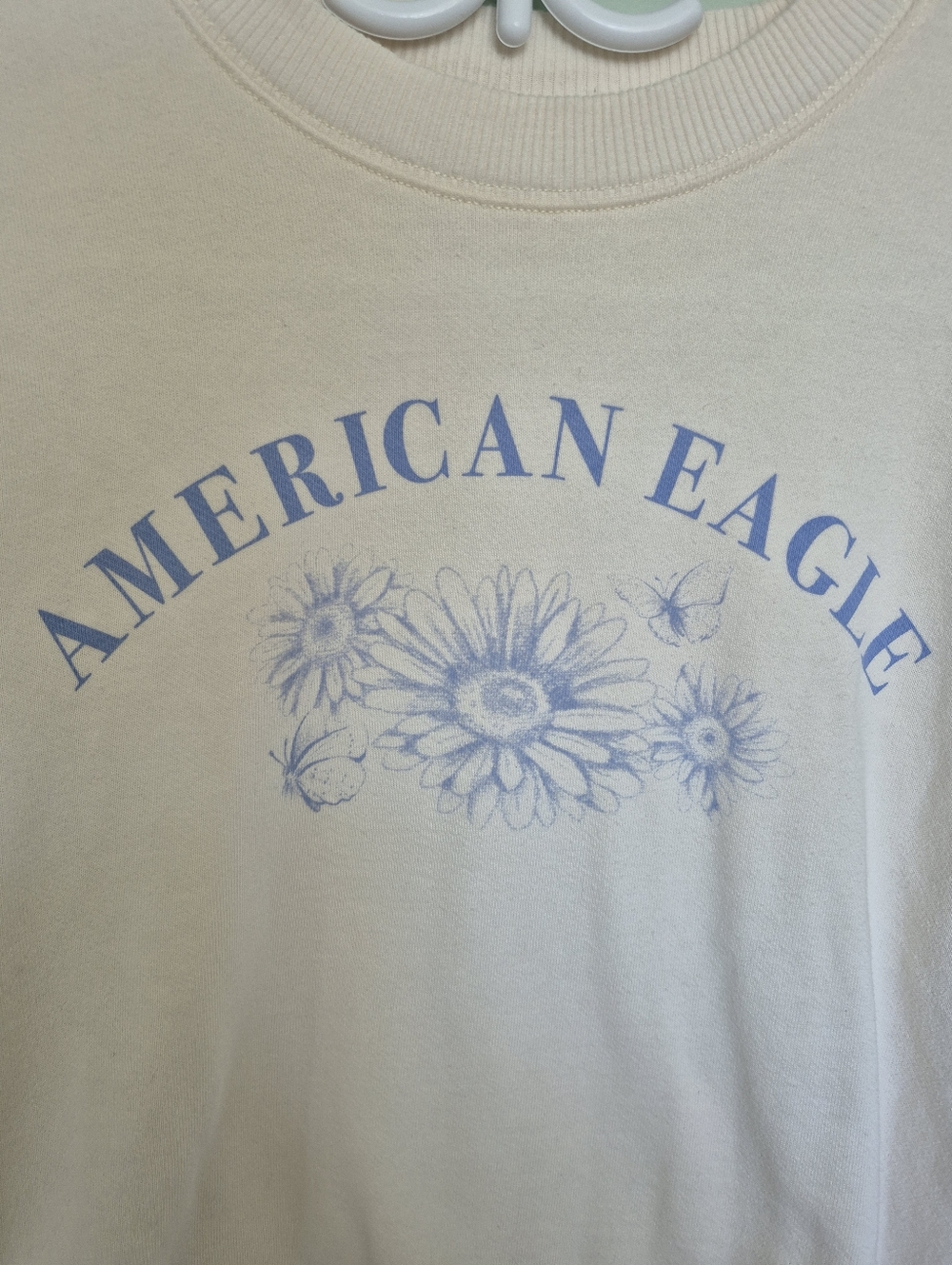 American Eagle Women's Neutral Feminine Cream Floral Crewneck Sweater Size Small - Picture 3 of 5